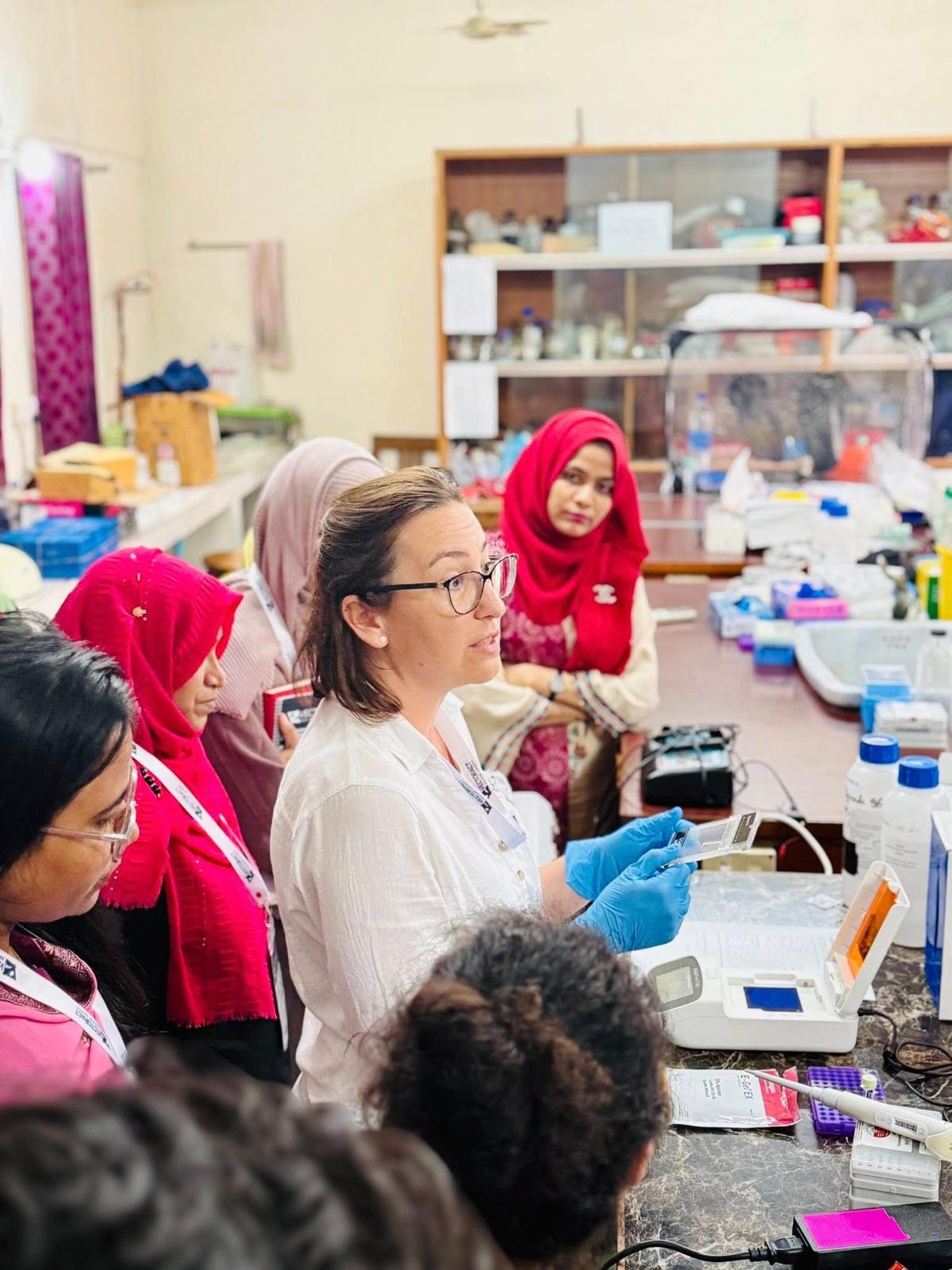 CPEZ researchers running molecular diagnostics training at a field laboratory in Bangladesh